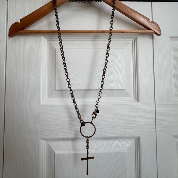 Melody Vintage Jewelry Jewelry - Melody Vintage Jewelry Long Necklace w/Cross